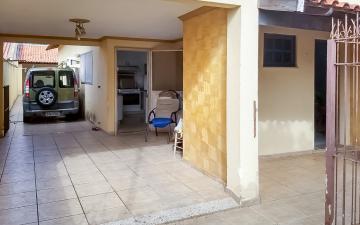 Alugar Residencial / Casa Padrão em Rio Claro. apenas R$ 480.000,00