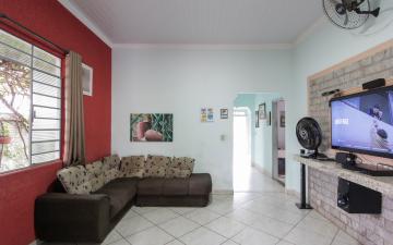 Alugar Residencial / Casa Padrão em Santa Gertrudes. apenas R$ 690.000,00
