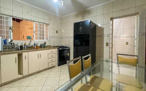 Sobrado Residencial com 3 quartos, 401 m² - Jardim São Paulo, Rio Claro/SP