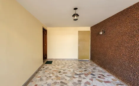 Alugar Residencial / Casa Padrão em Rio Claro. apenas R$ 700.000,00
